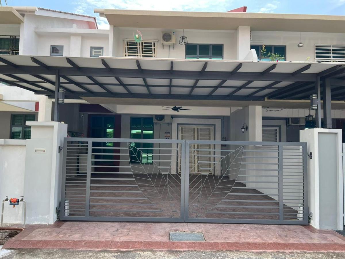 El Homestay Melaka Buitenkant foto